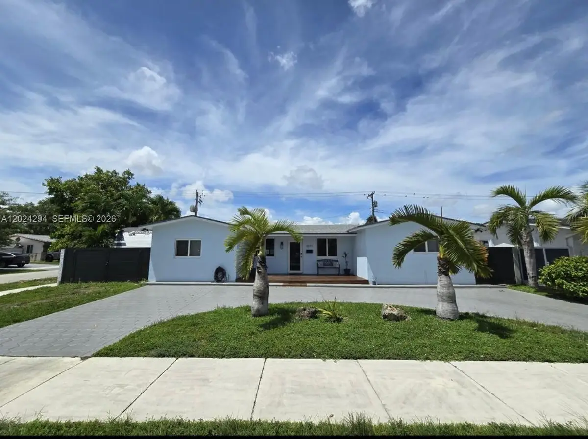 9591 SW 52nd Ter, Miami, FL 33165 - #1