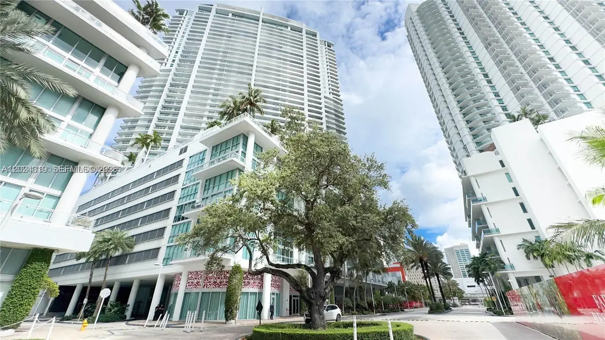 90 SW 3rd St #1409, Miami, FL 33130 - #1