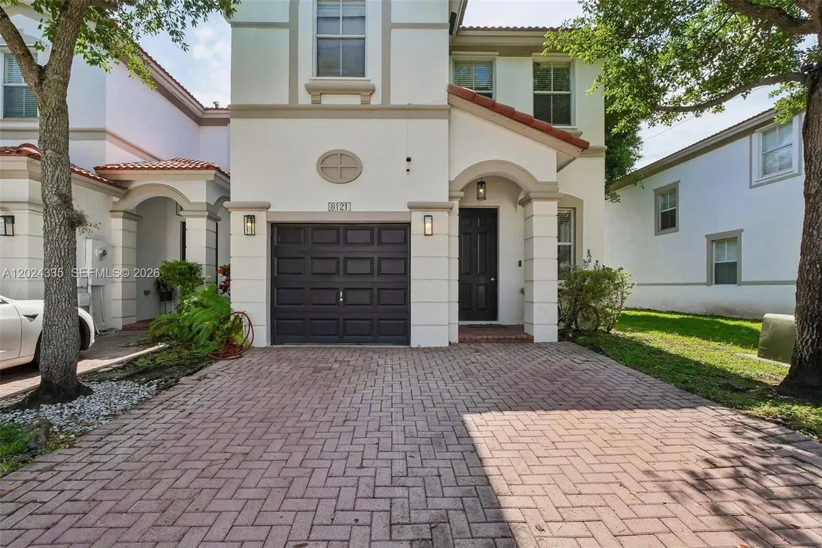 8121 NW 108th Pl, Doral, FL 33178 - #1