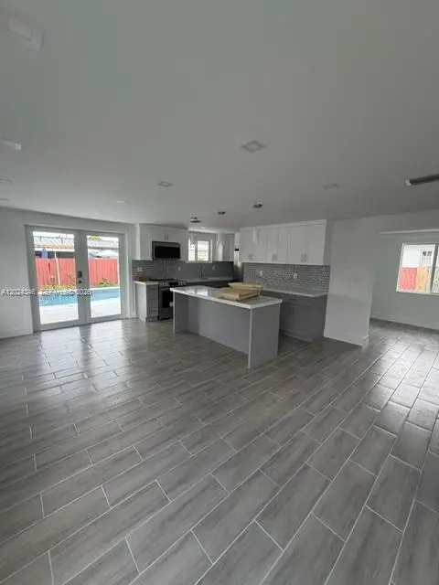 3515-3517 SW 91st Ave, Miami, FL 33165 - #1