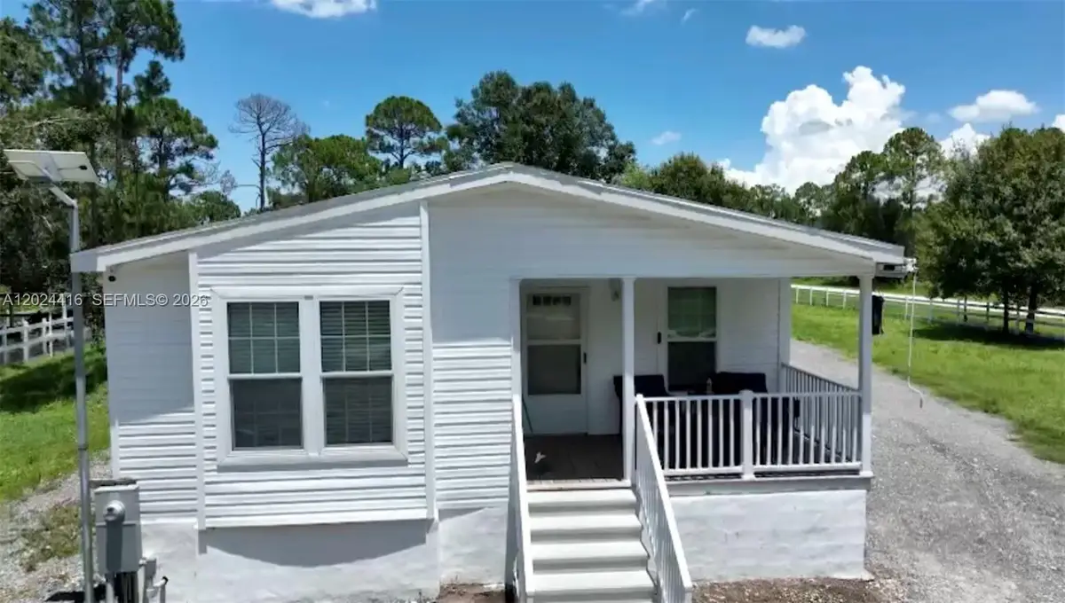 725 N Willows St, Clewiston, FL 33440 - #1