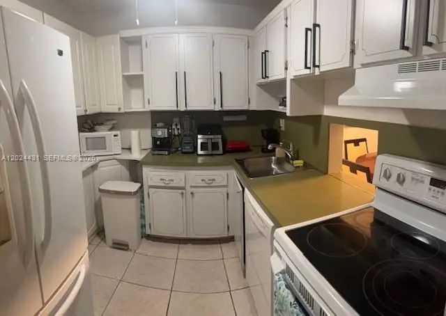 8260 SW 24th St, North Lauderdale, FL 33068 - #1