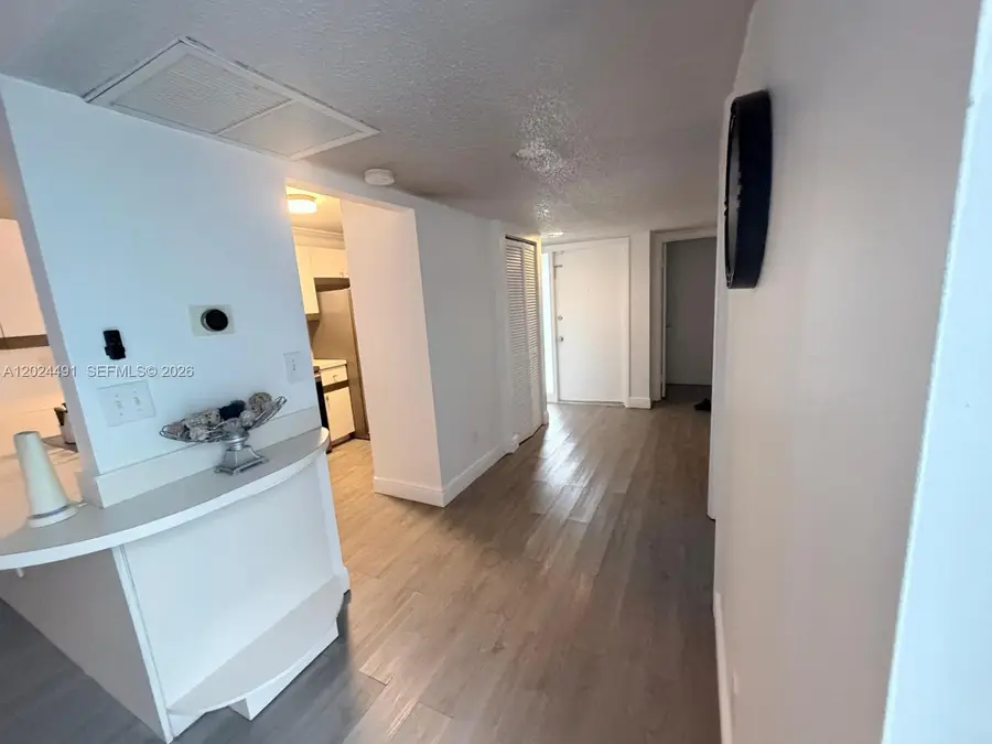 10343 Greenhouse Rd, Pembroke Pines, FL 33026 - #2
