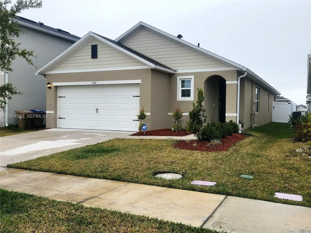 1598 Bull Hill Rd, Kissimmee, FL 34744 - #1