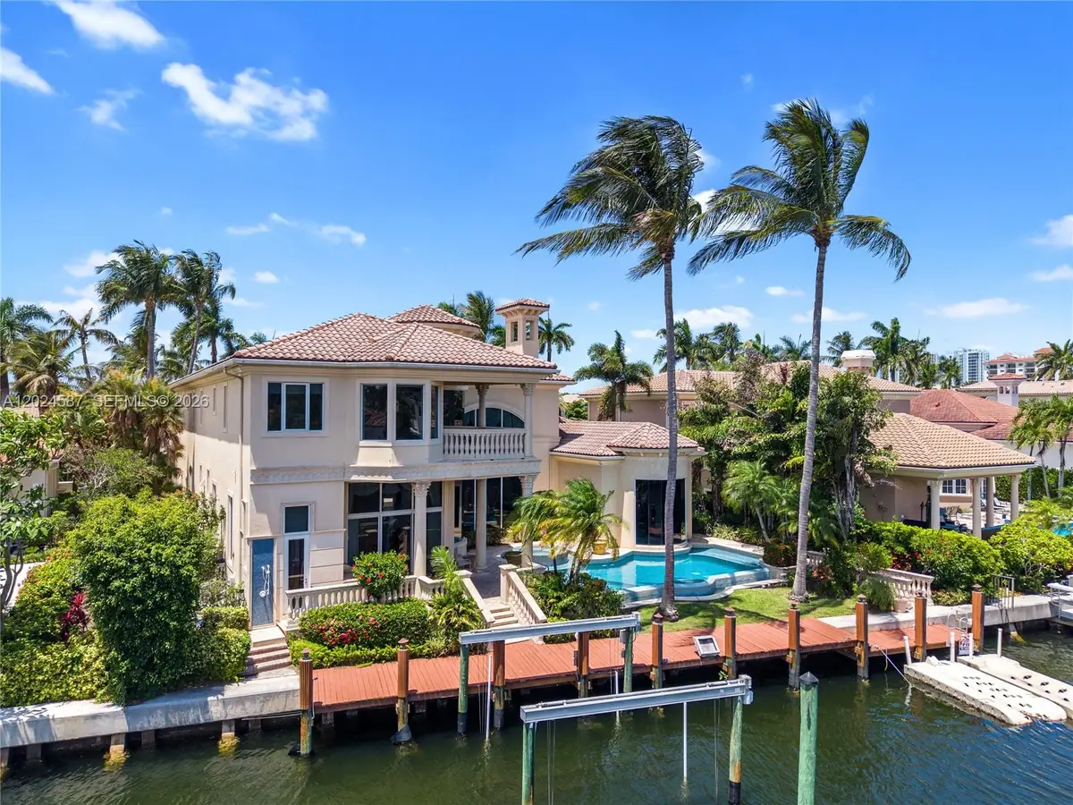 832 Harbour Isle Place, North Palm Beach, FL 33410 - #1