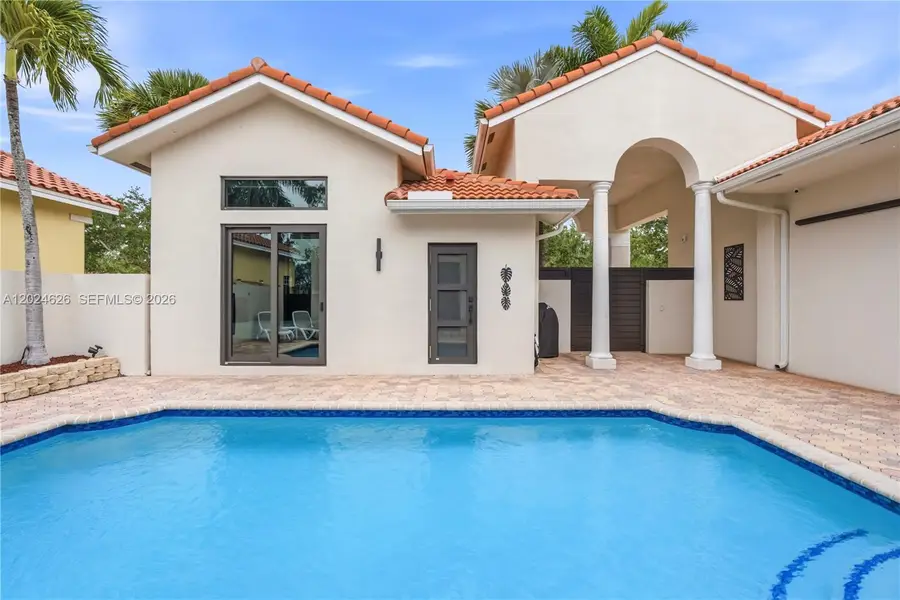 16460 NW 12th St, Pembroke Pines, FL 33028 - #3