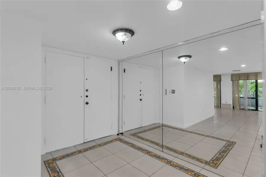 13951 Kendale Lakes Cir #208A, Miami, FL 33183 - #3