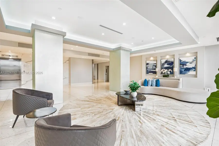 20301 W Country Club Dr #825, Aventura, FL 33180 - #3