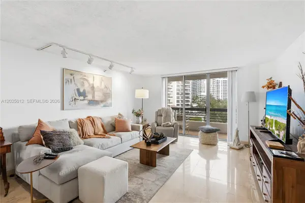19195 NE 36th Ct #502, Aventura, FL 33180