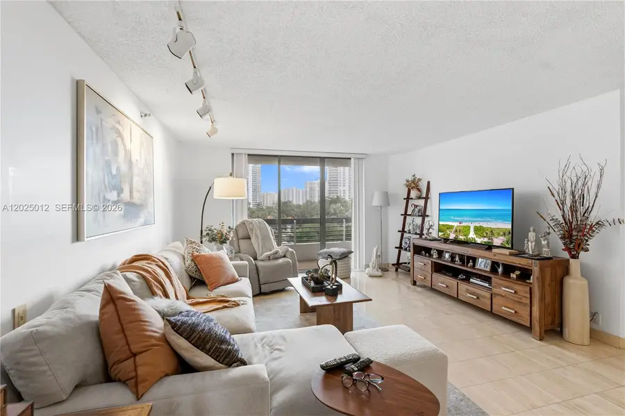 19195 NE 36th Ct #502, Aventura, FL 33180 - #2