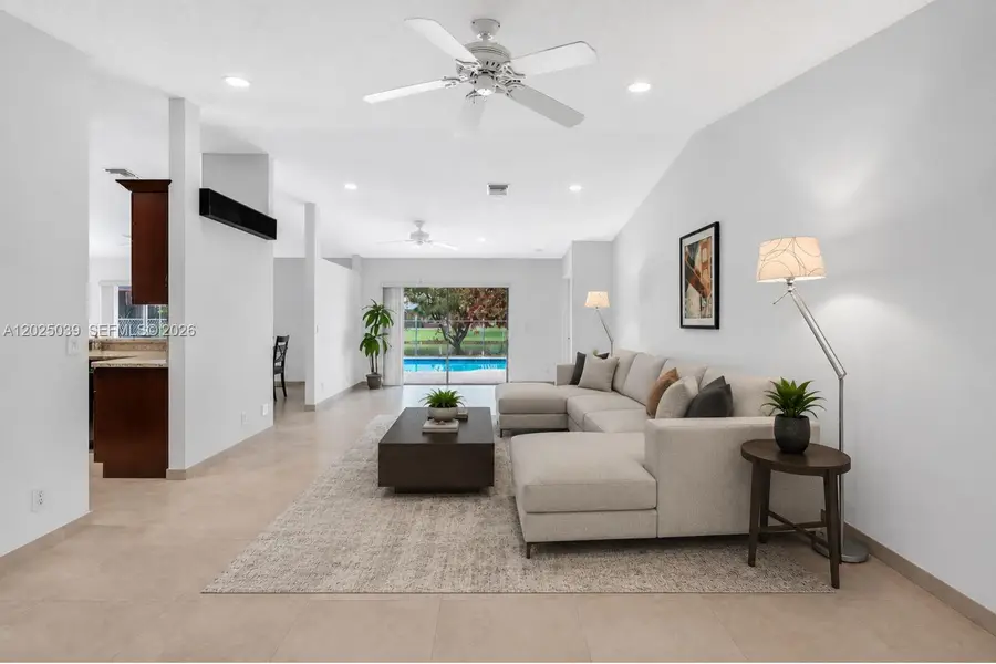 1541 SW 102nd Ter, Davie, FL 33324 - #2