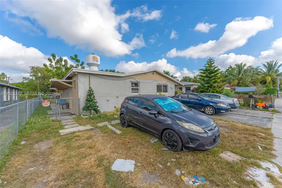 445 NW 8th St, Homestead, FL 33030 - #3