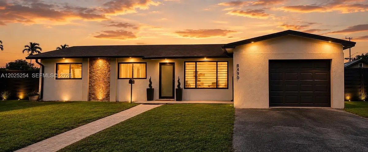8490 NW 17th Ct, Pembroke Pines, FL 33024 - #1