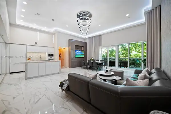 1800 S Ocean Dr #310, Hallandale Beach, FL 33009