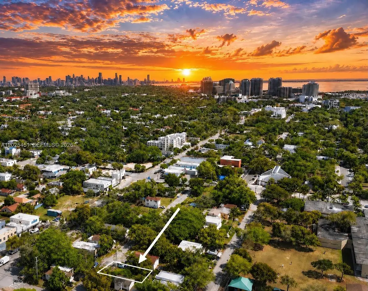 3828 Washington Ave, Miami, FL 33133 - #1