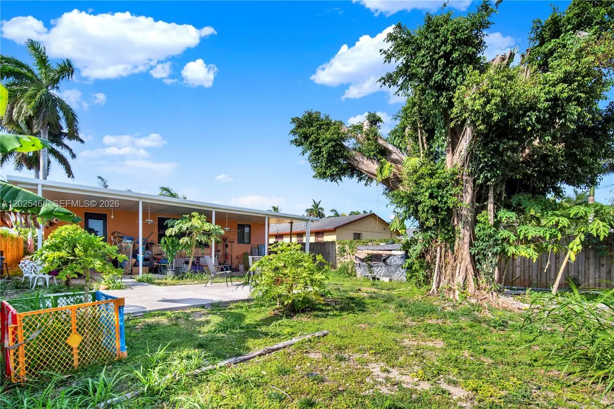 851 SW 1st St, Florida City, FL 33034 - #1