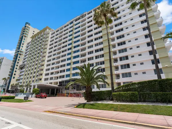 5005 Collins Ave #222, Miami Beach, FL 33140