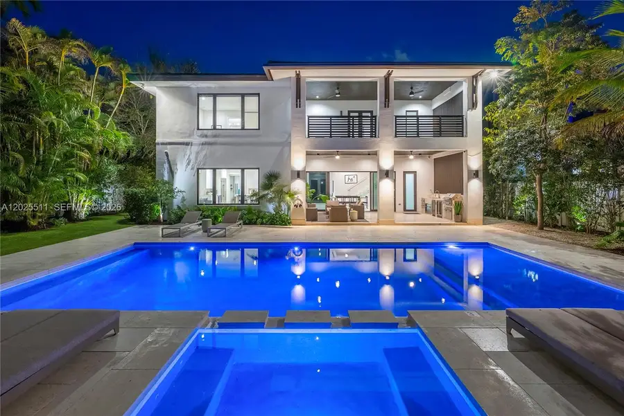 5753 SW 31st St, Miami, FL 33155 - #3