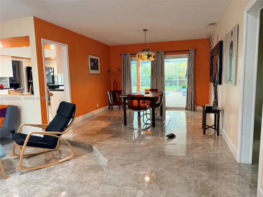5129 Van Buren St, Hollywood, FL 33021 - #2