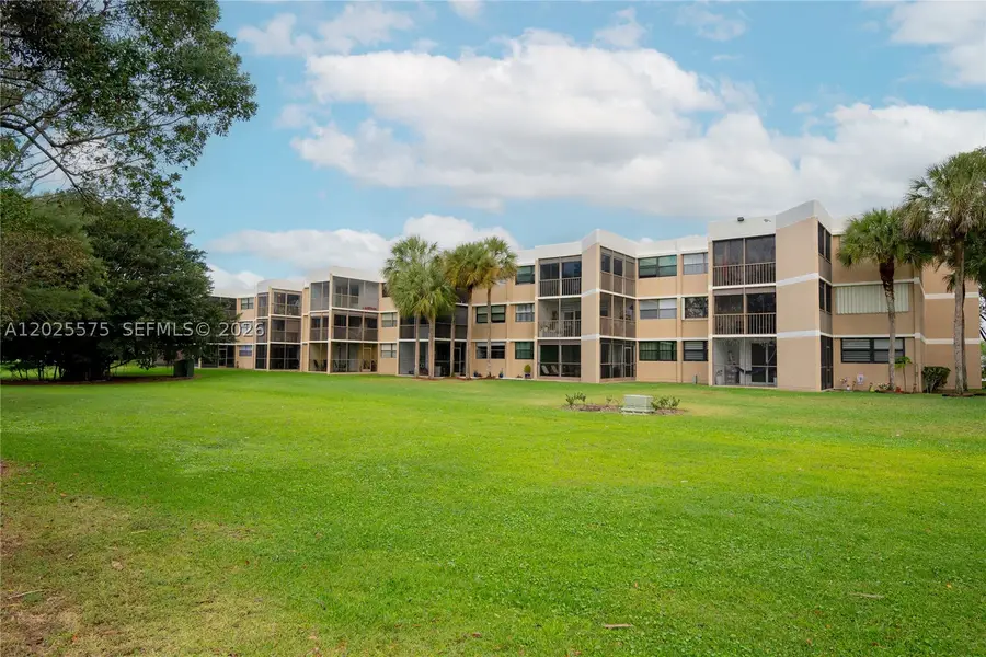 16400 NE Golf Club Rd #305, Weston, FL 33326 - #2