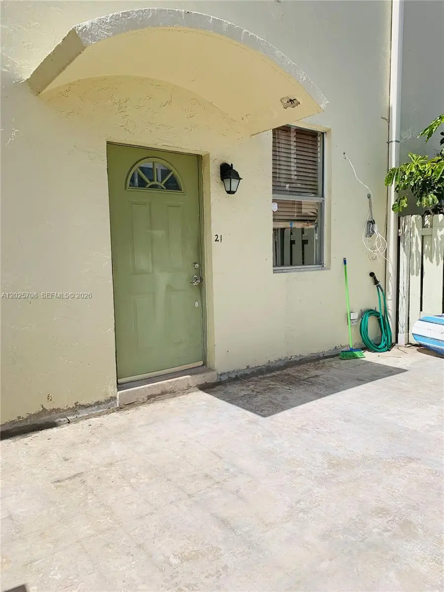 1651 NE 115th St #21C, Miami, FL 33181 - #1