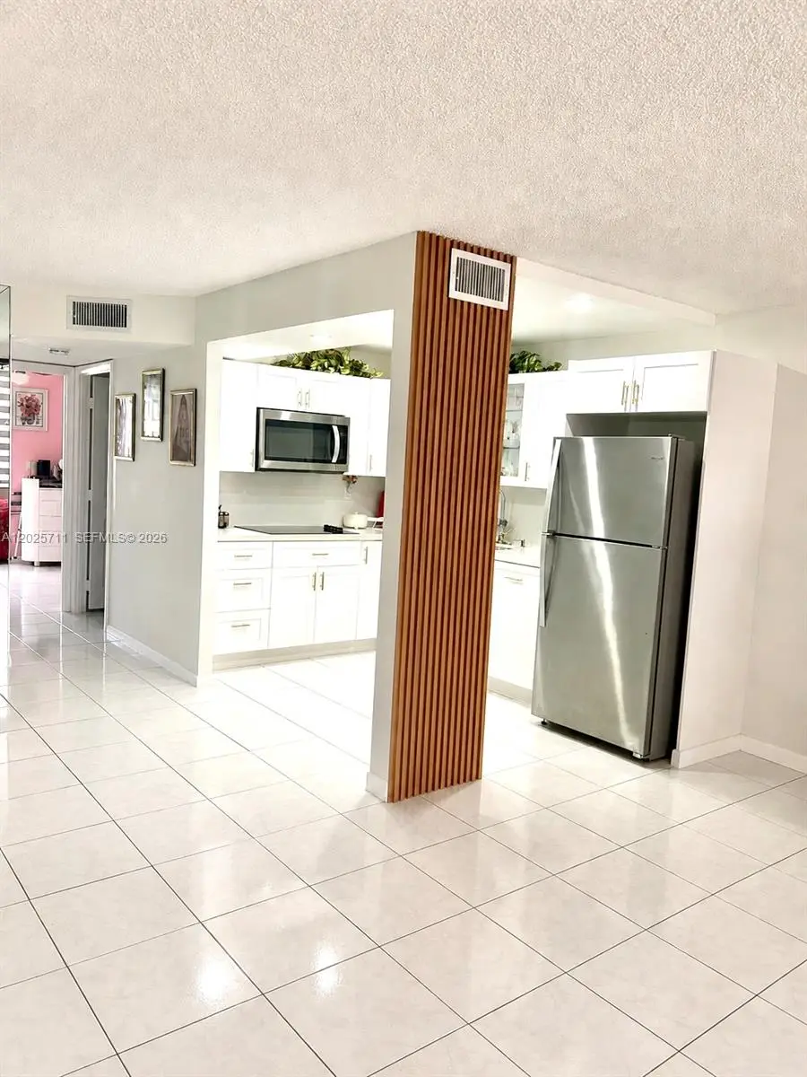 9081 Sunrise Lakes Blvd #113, Sunrise, FL 33322 - #3