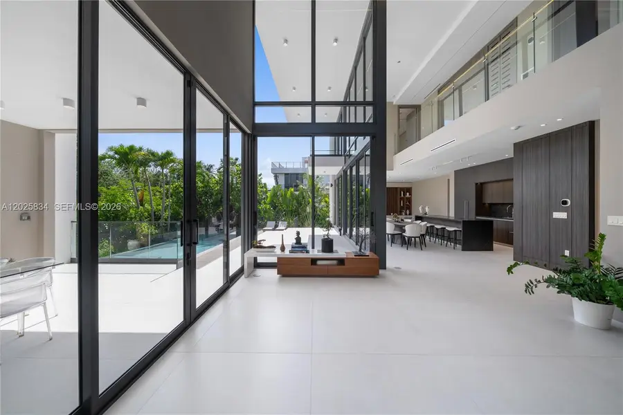 571 Glenridge Rd, Key Biscayne, FL 33149 - #3