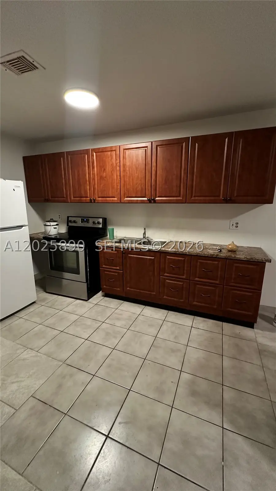 4198 W 10th Ave, Hialeah, FL 33012 - #3
