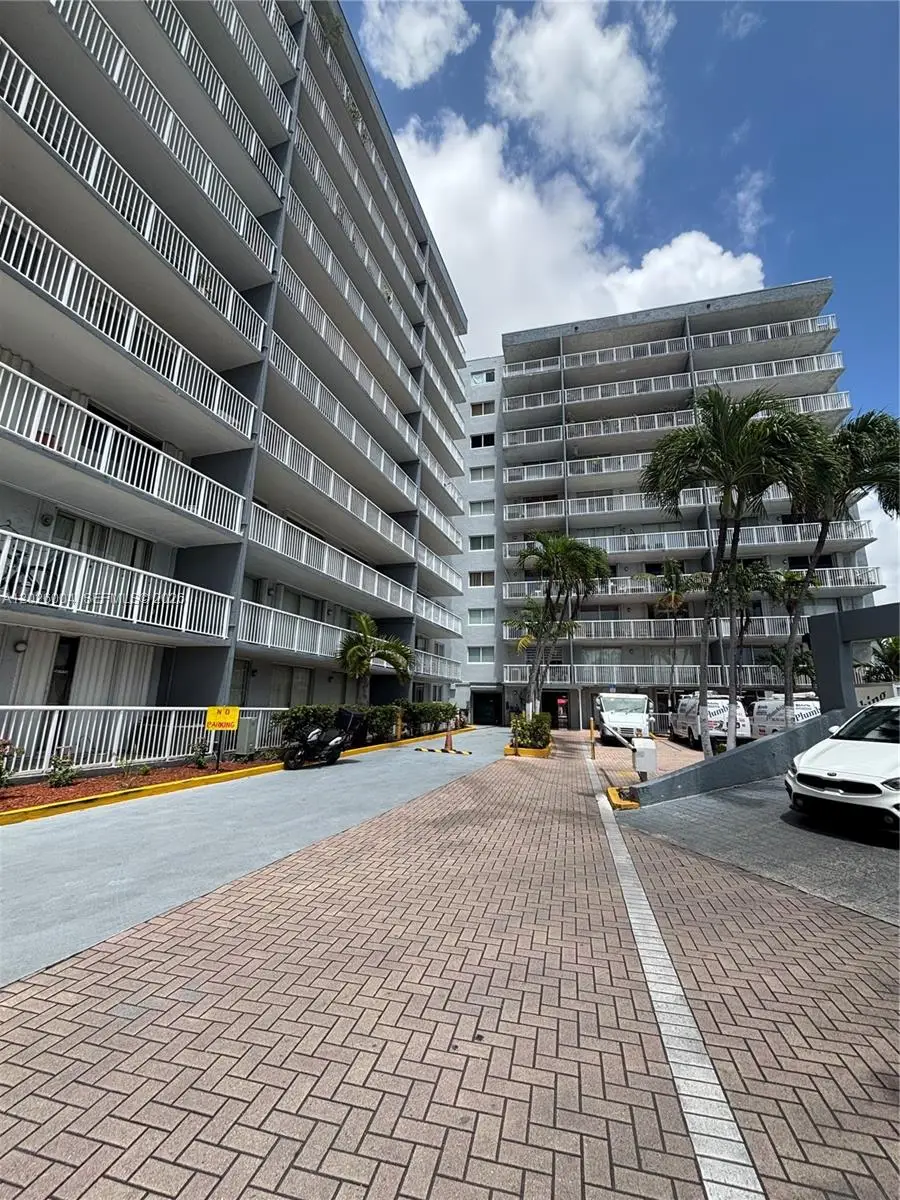 1800 NW 24th Ave #314, Miami, FL 33125 - #1