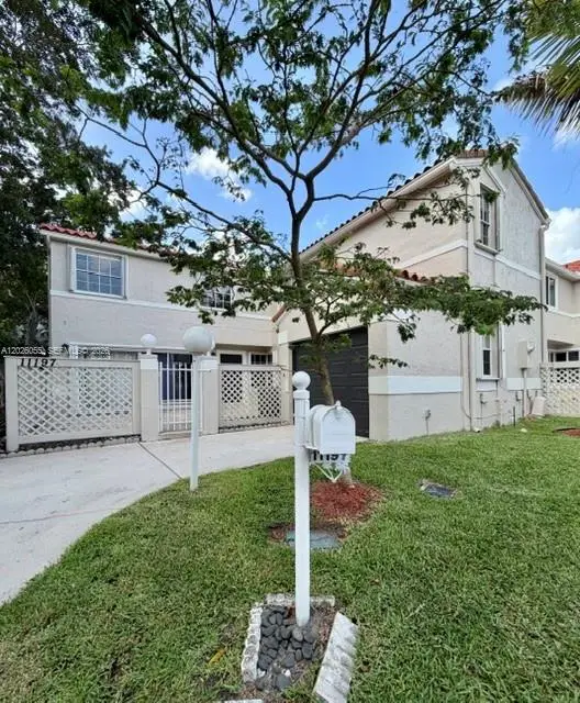 11197 Long Boat Dr, Cooper City, FL 33026 - #2