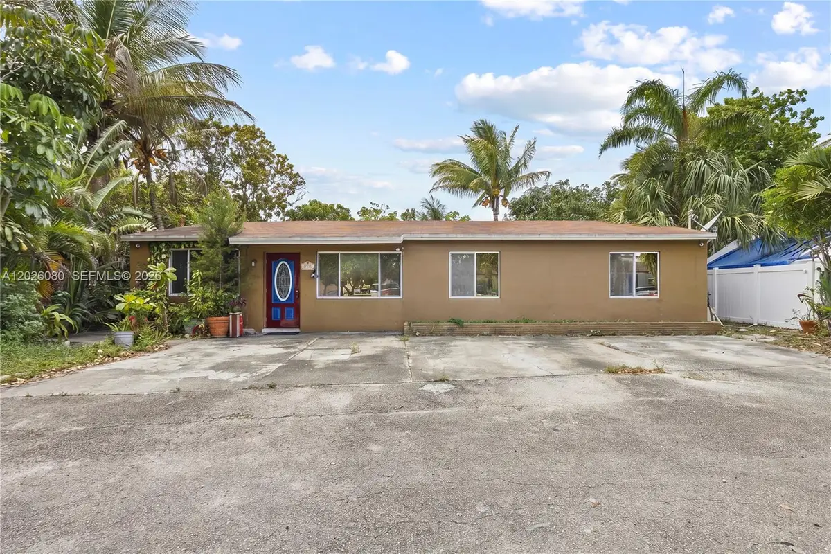1975 SW 41st Ave, Fort Lauderdale, FL 33317 - #1