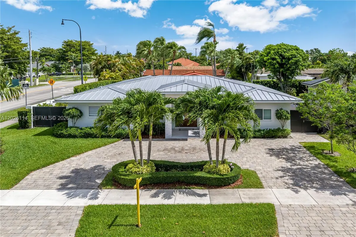 9641 SW 66th St, Miami, FL 33173 - #1