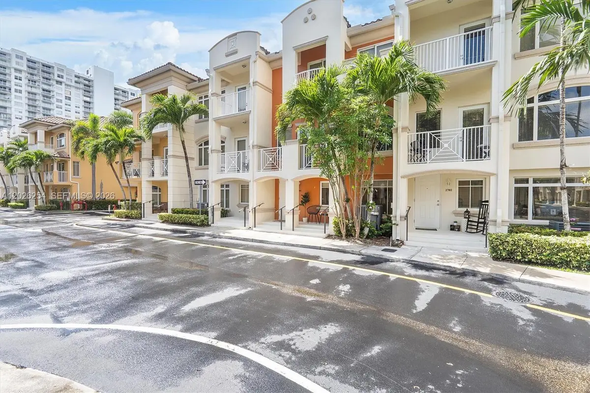 2704 NE 184th Ter, Aventura, FL 33160 - #1