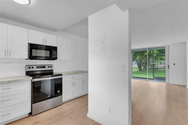 Address Withheld By Seller, Sunrise, FL 33322