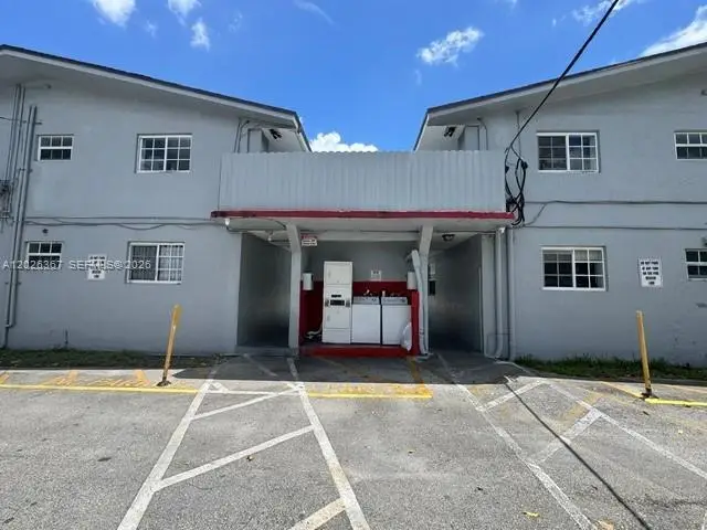 199 W 29th St #12, Hialeah, FL 33012 - #2