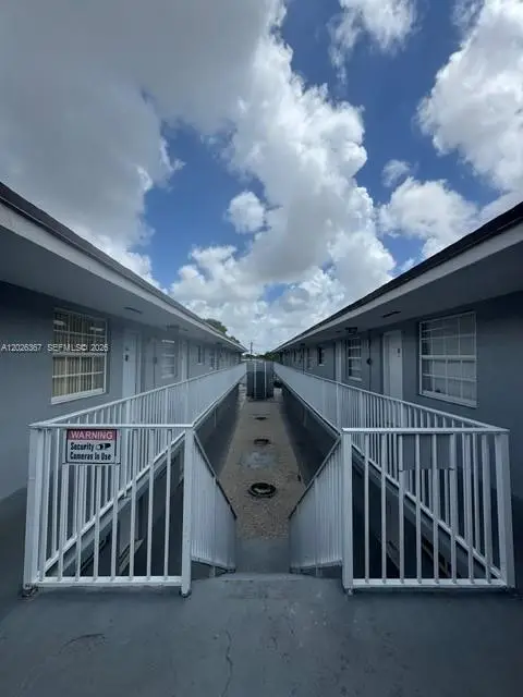 199 W 29th St #12, Hialeah, FL 33012 - #3