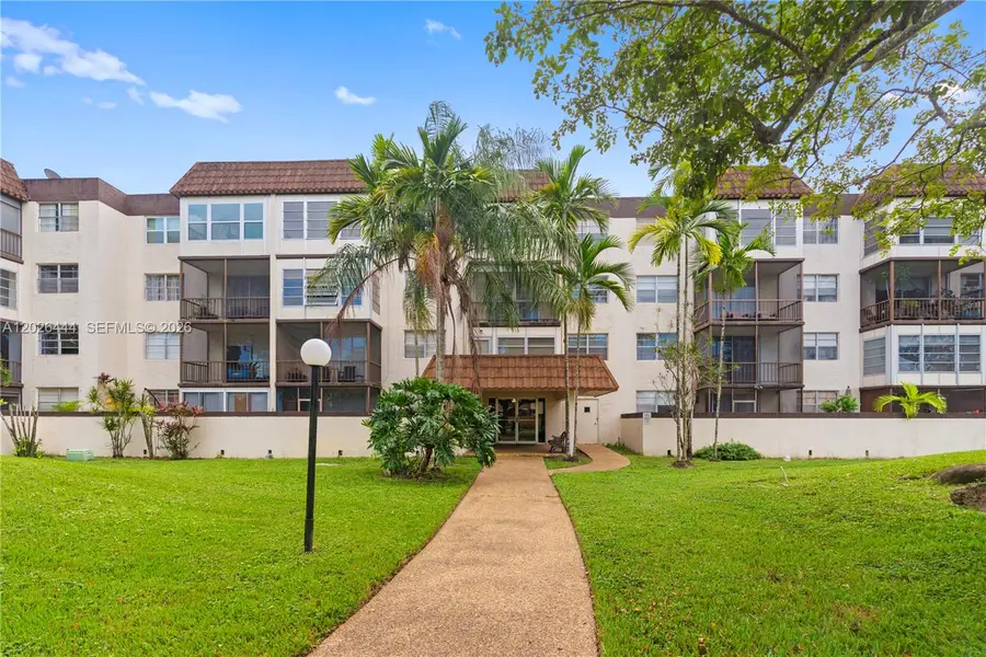 7100 NW 17th St #219, Plantation, FL 33313 - #2