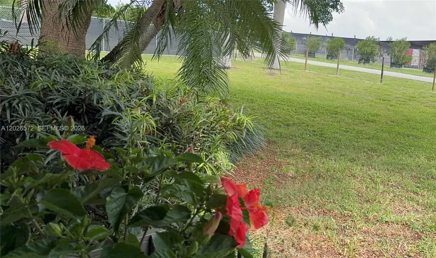 19505 SW 272nd St, Homestead, FL 33031 - #3
