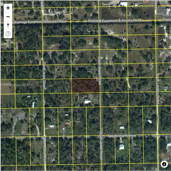 670 S Jinete St, Clewiston, FL 33440