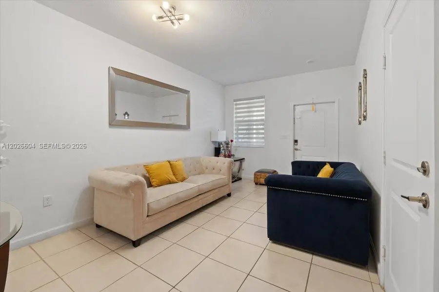 2641 SE 12th St, Homestead, FL 33035 - #2