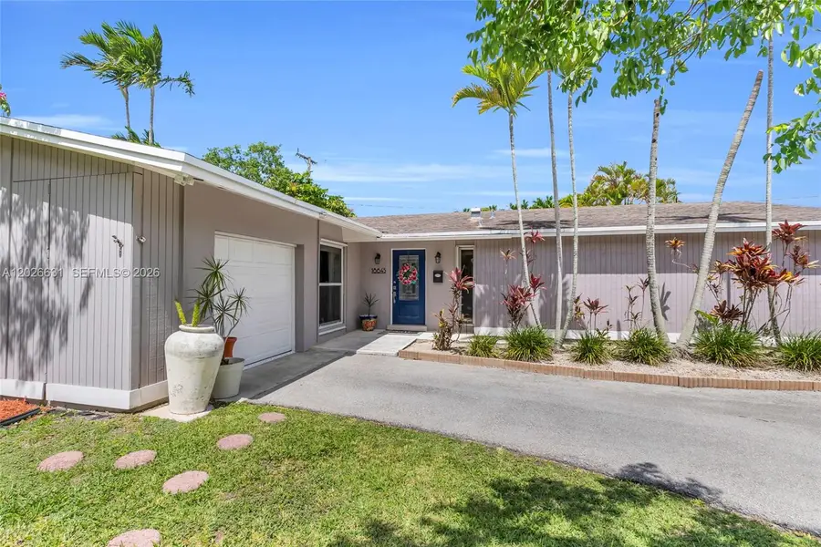 18645 SW 90th Ave, Cutler Bay, FL 33157 - #3