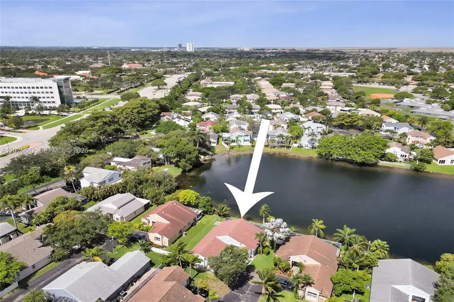 10639 Lago Welleby Dr, Sunrise, FL 33351 - #2