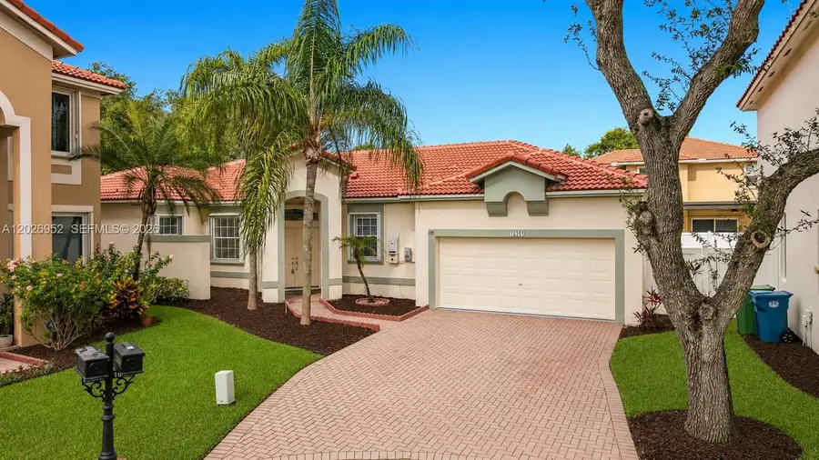 16204 Opal Creek Dr, Weston, FL 33331 - #2