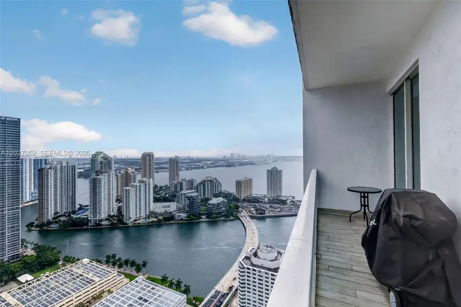 950 Brickell Bay Dr #4504, Miami, FL 33131 - #3