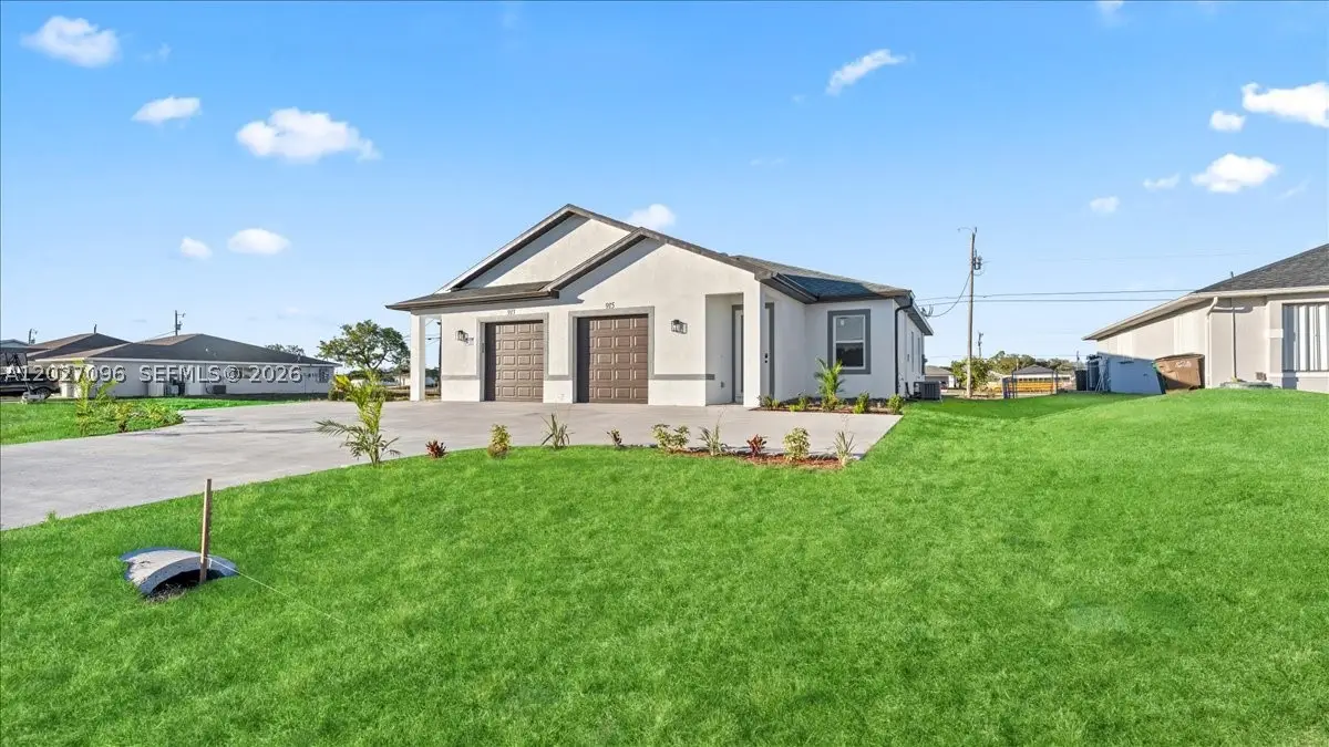 1318/1320 Ne 16th Ter, Cape Coral, FL 33909 - #1