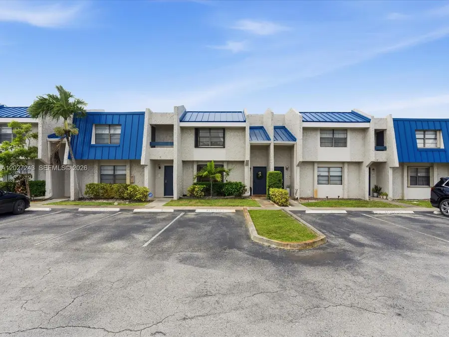 2615 N 40th Ave, Hollywood, FL 33021 - #3