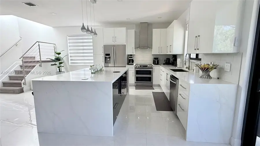 1392 Canary Island Dr, Weston, FL 33327 - #2