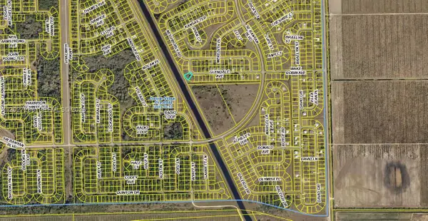 537 Glendale Ave, La Belle, FL 33935