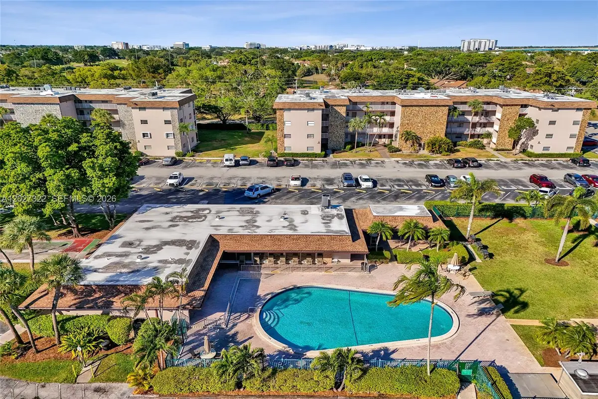 2481 SW 82nd Ave #205, Davie, FL 33324 - #1