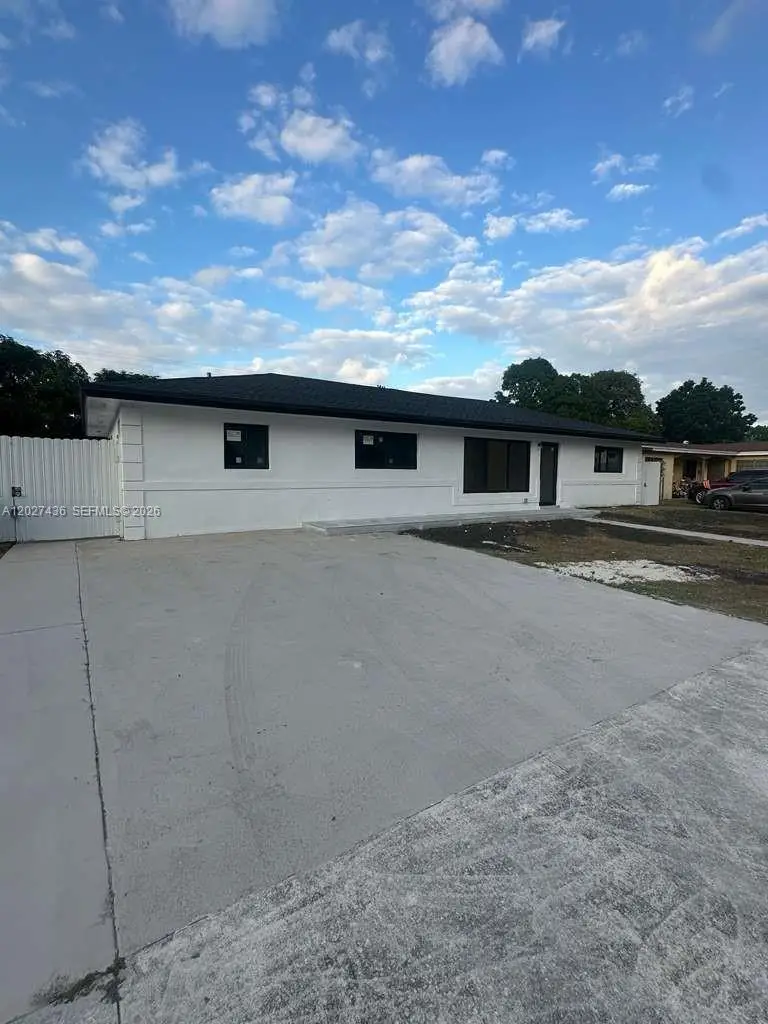 2041 NW 190th Ter, Miami Gardens, FL 33056 - #2